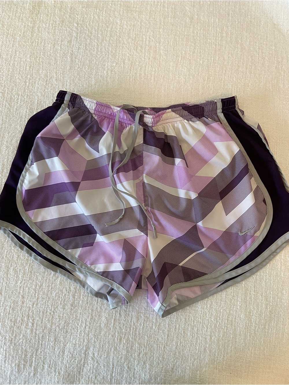 Nike Women’s Dri-Fit Purple Geo Print Running Shorts Size Medium